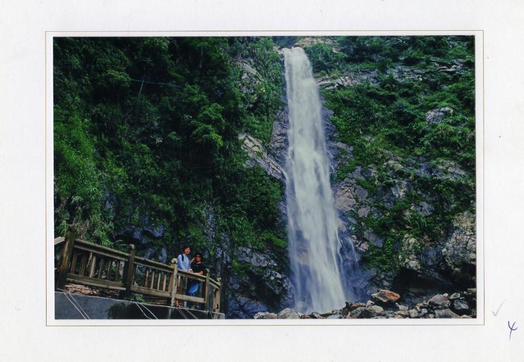 トンポー ティ ラン ホテル Xinyi エクステリア 写真